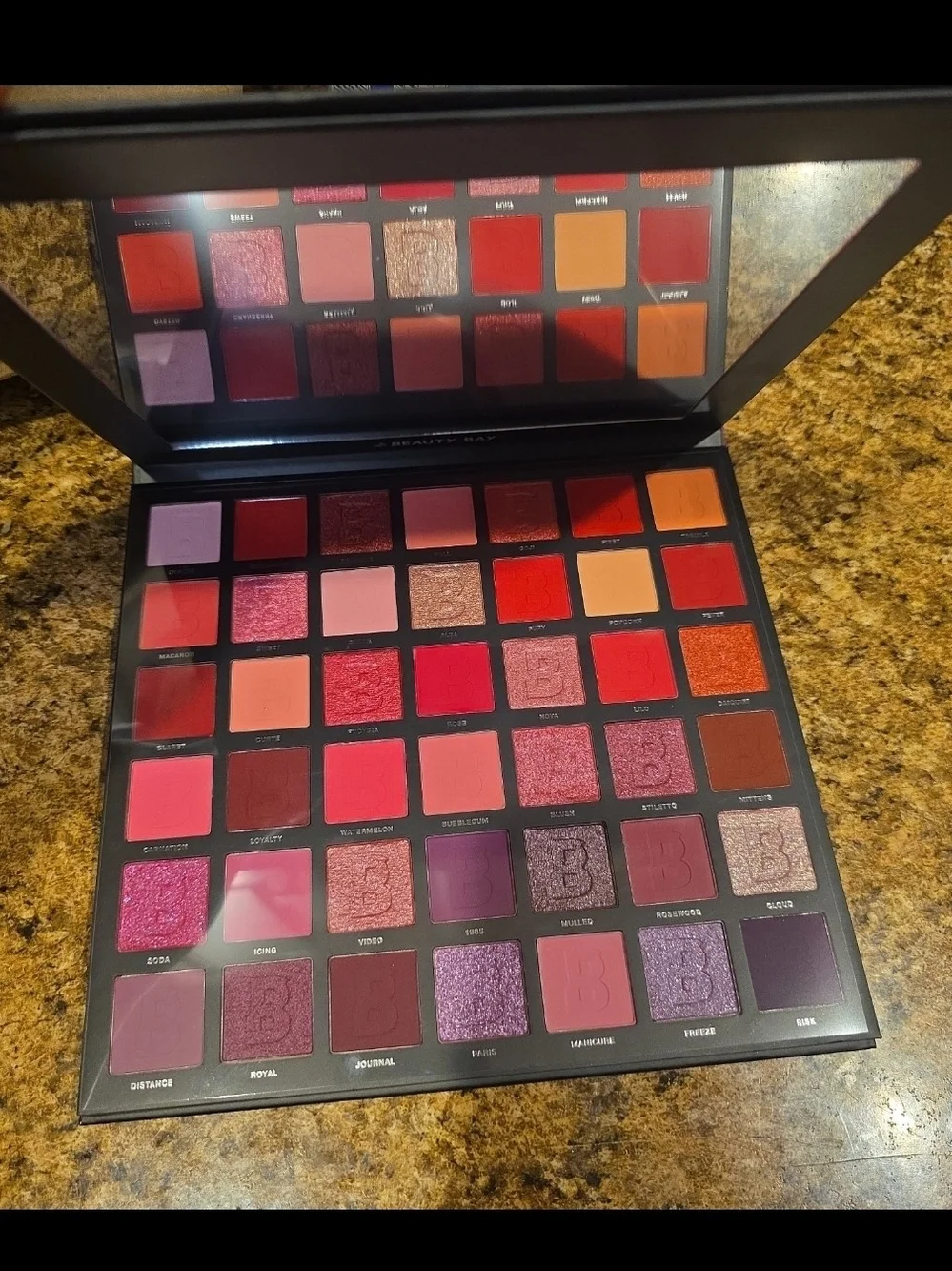 Beauty Bay Berries 42-Color Eyeshadow Palette